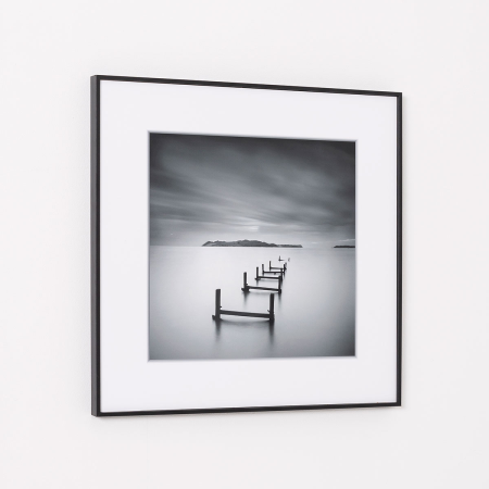 Set 2 láminas impresas 50x50cm. Marco color negro