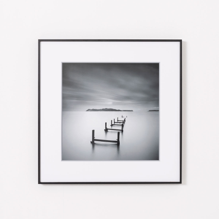 Set 2 láminas impresas 50x50cm. Marco color negro