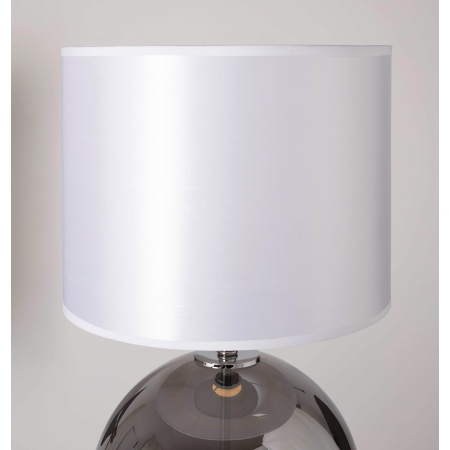 LÁMPARA BASE CRISTAL PLATA BRILLO, PANTALLA SEDA BLANCA