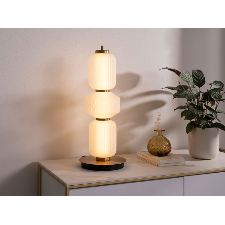 LÁMPARA SOBREMESA BOHEME. CRISTAL TALLADO BLANCO MATE Y DORADA