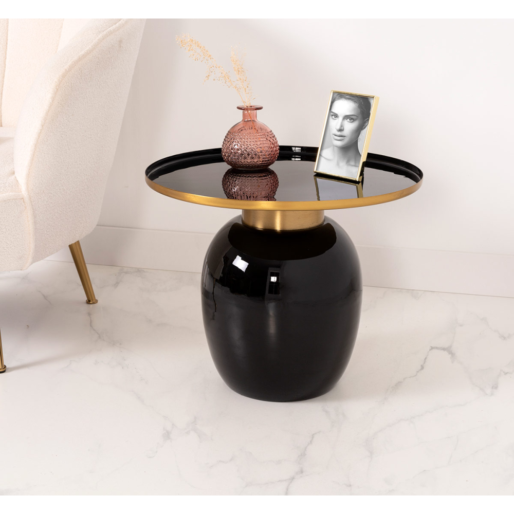 MESA AUXILIAR 50*50*42 CM. BASE METAL DORADO Y ESMALTADO NEGRO
