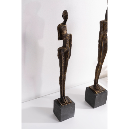 Escultura polyresina, figura humana efecto bronze y pie efecto piedra gris. 8x48x8 cm