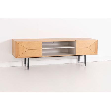 MUEBLE TV KALMAR. CHAPA DE ROBLE NATURAL Y MELAMINA AQUAMARINA.
PATAS METAL NEGRO.