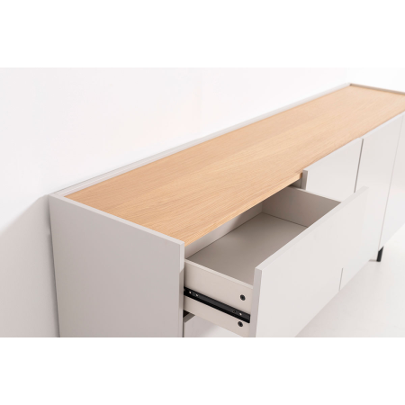 APARADOR POL. LACADO GRIS
PIEDRA Y CHAPA DE ROBLE. PATAS METAL NEGRO