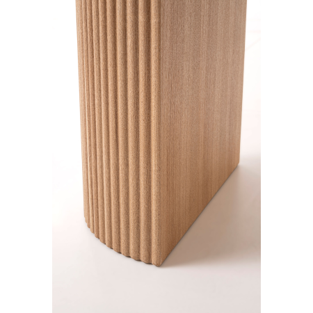 MESA COMEDOR OVALADA 200*90*76CM, TAPA PORCELANICO BLANCO, PIE CHAPA ROBLE CON PALILLERIA