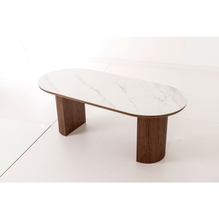 MESA COMEDOR OVALADA 200*90*76CM, TAPA PORCELANICO BLANCO, PIE CHAPA NOGAL CON PALILLERIA