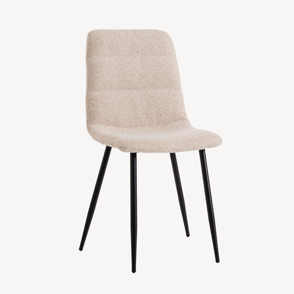SILLA EMMA. 90*44*55 CM, TAPIZADO ANTIMANCHAS IGNIFUGO COLOR BEIGE CLARO. PATAS METAL NEGRO PINTURA EPOXI