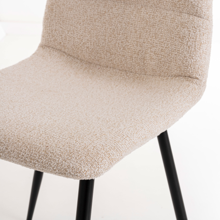SILLA EMMA. 90*44*55 CM, TAPIZADO ANTIMANCHAS IGNIFUGO COLOR BEIGE CLARO. PATAS METAL NEGRO PINTURA EPOXI