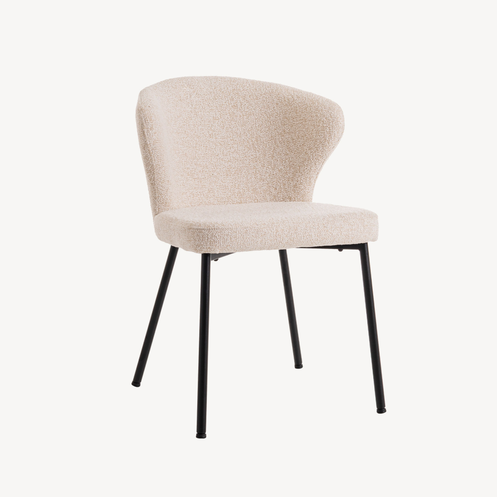 SILLA VEGA. 82*59*50 CM, TAPIZADO ANTIMANCHAS E IGNÍFUGO COLOR BEIGE. PATAS METAL NEGRO PINTURA EPOXI.