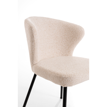 SILLA VEGA. 82*59*50 CM, TAPIZADO ANTIMANCHAS E IGNÍFUGO COLOR BEIGE. PATAS METAL NEGRO PINTURA EPOXI.